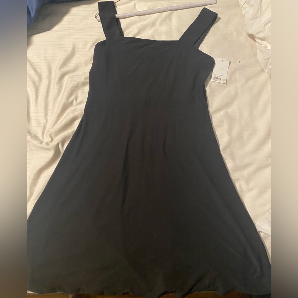Black dress size medium